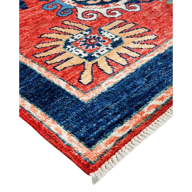 Hand Knotted Traditional Oriental Wool Area Rug - 7' 0" x 7' 1"