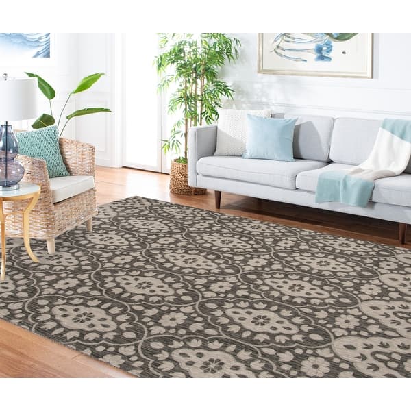 Martha Stewart Villa Screen 8 X 11 (ft) Cinnamon Stick 4 thumbnail image