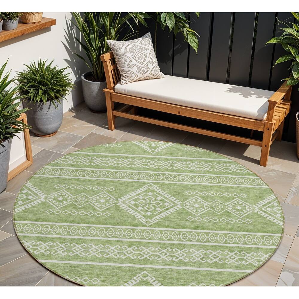 HomeRoots Southwestern Transitional Rectangle Outdoor Rug