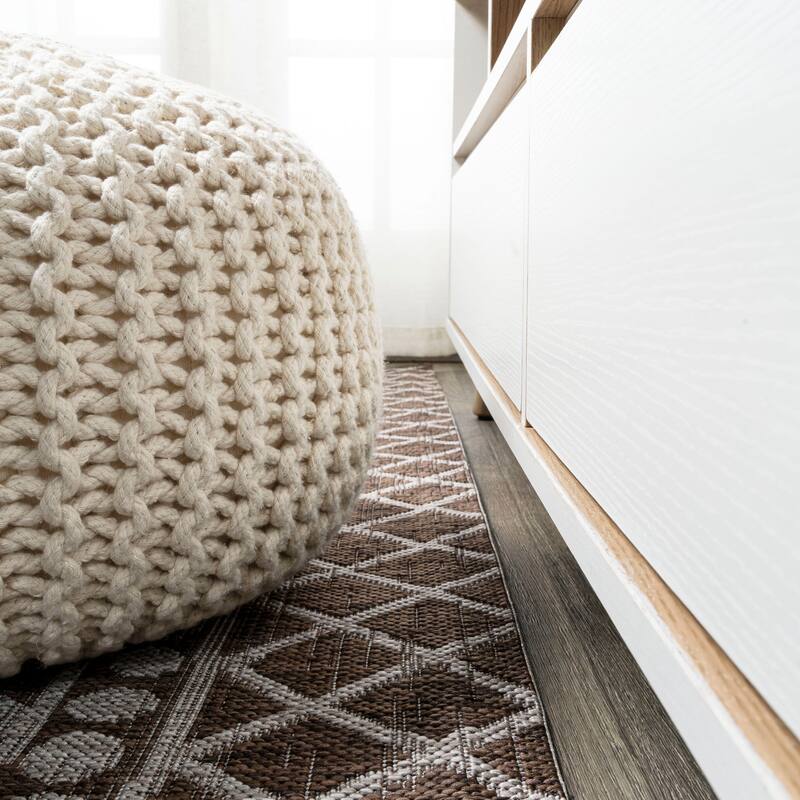 JONATHAN Y Nokat Tribal Bohemian Indoor/Outdoor Area Rug