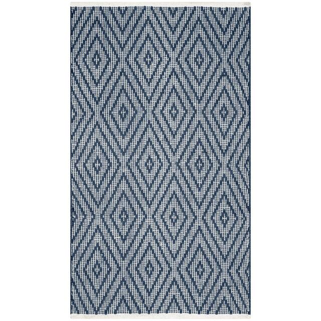 SAFAVIEH Handmade Flatweave Montauk Shkurte Cotton Rug - 2'3" x 3'9" - Navy/Ivory