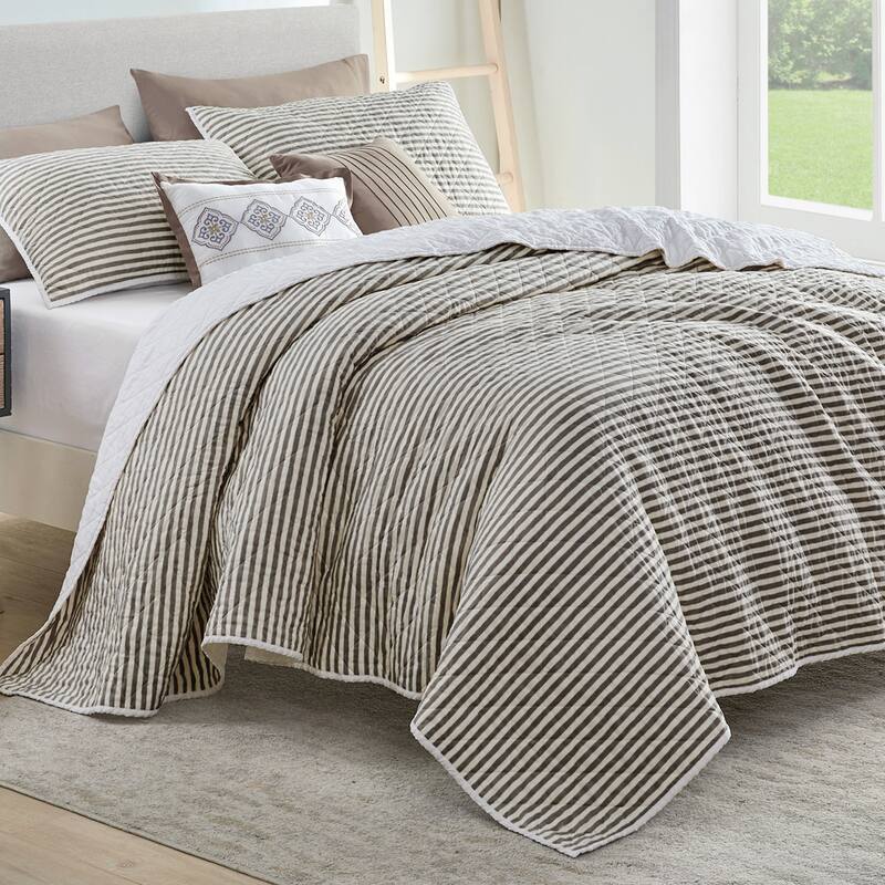 Wonderful 5 Piece Striped Coverlet Set