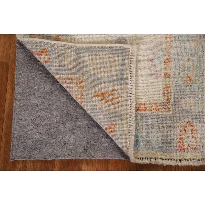 Hand Knotted Oriental 100% Wool Carpet Transitional Floral Beige & Ivories Oushak Area Rug - 2' 11'' X 2' 0''