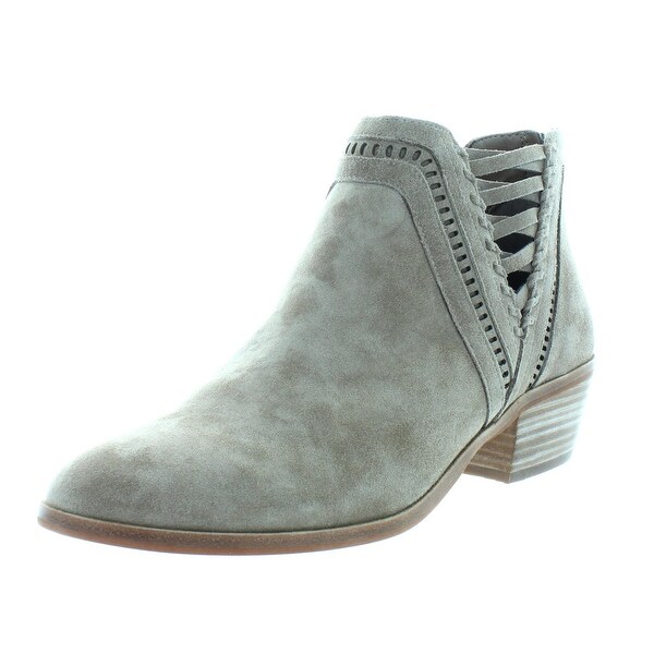vince camuto pimmy booties