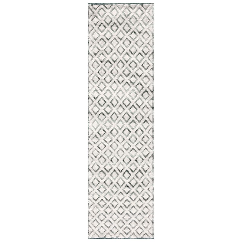 SAFAVIEH Handmade Vermont Latrice Wool Rug