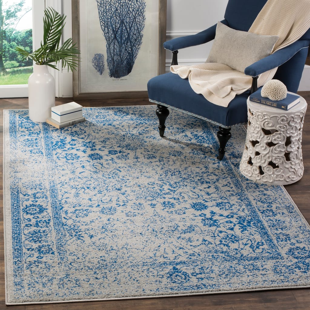 SAFAVIEH Adirondack Riin Rustic Shabby Chic Distressed Rug.