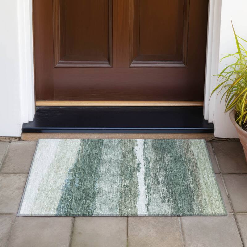 Machine Washable Indoor/Outdoor Watercolor Ombre Chantille Rug - Aloe - 1'8" x 2'6"