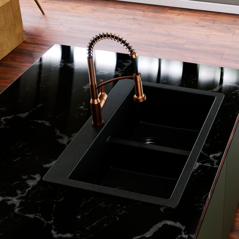 Karran Scottsdale Single-Handle Pull-Down Sprayer Kitchen Faucet