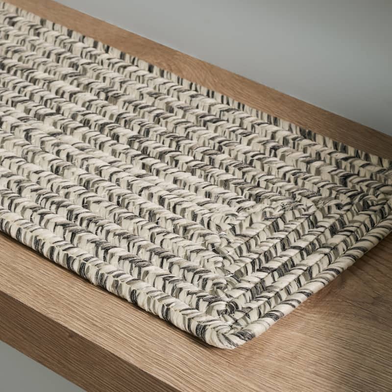 SAFAVIEH Zyta Handmade Braided Stair Treads - Non-Slip Stair Rugs for Hallways & Entryways