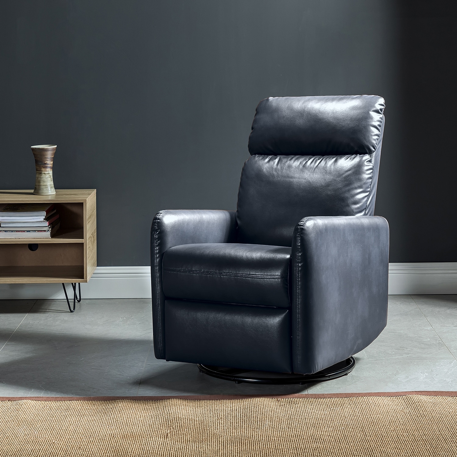 https://ak1.ostkcdn.com/images/products/is/images/direct/664296473fe0e807d254d134adfae0a9c5609cd0/Lyle-Manual-Swivel-Recliner-with-Metal-Base.jpg