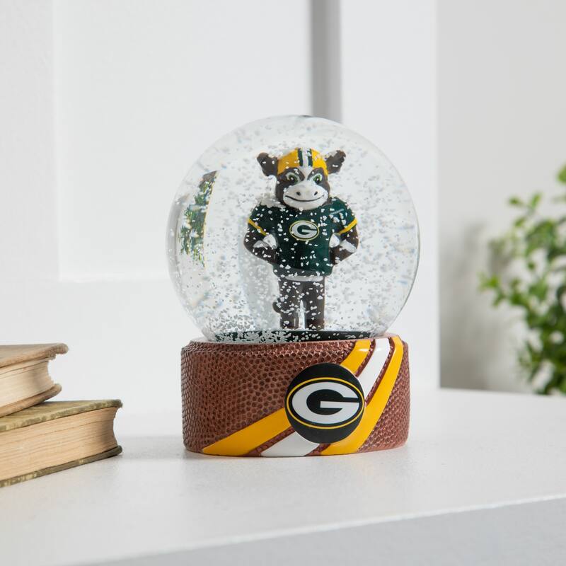 Green Bay Packers 5 in. Glass Tabletop Snow Globe