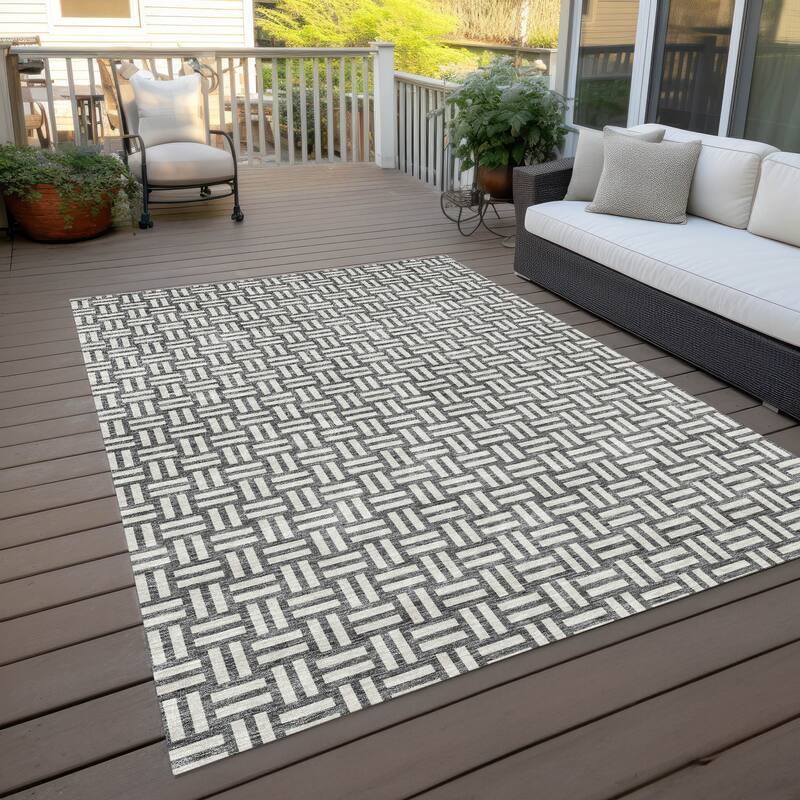 Machine Washable Indoor/ Outdoor Chantille Contempory Crosshatch Rug