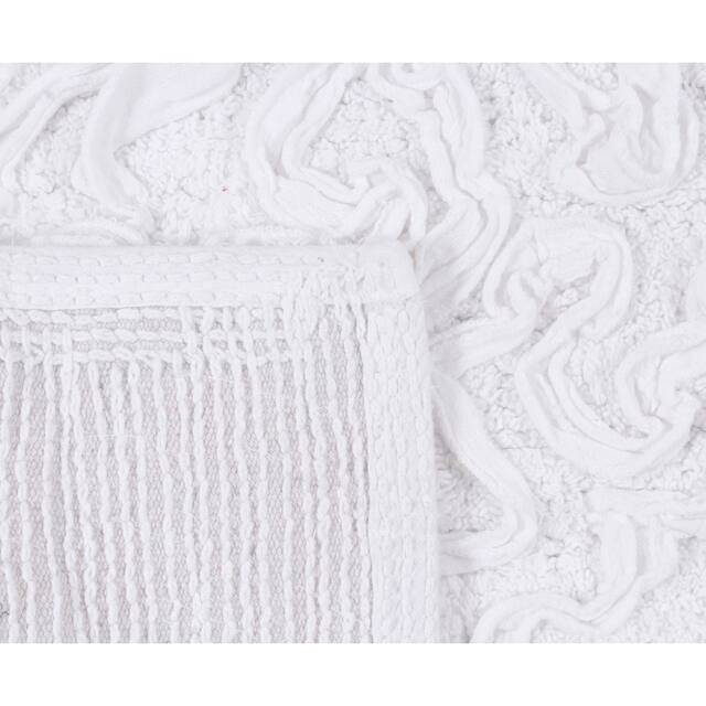 Home Weavers Bellflower Collection Absorbent Cotton Machine Washable Bath Rug 21"x34"