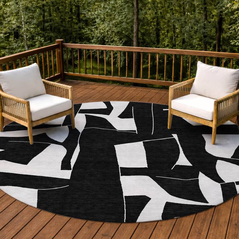 Machine Washable Indoor/ Outdoor Modern Creede Chantille Rug - Black - 8' x 8'