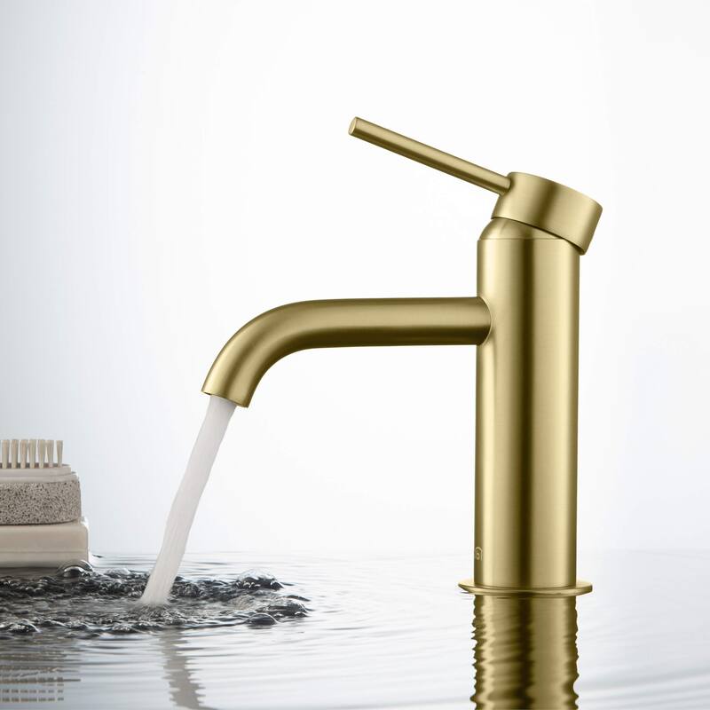 Lead Free Single Handle Bathroom Faucet with Water Hose
