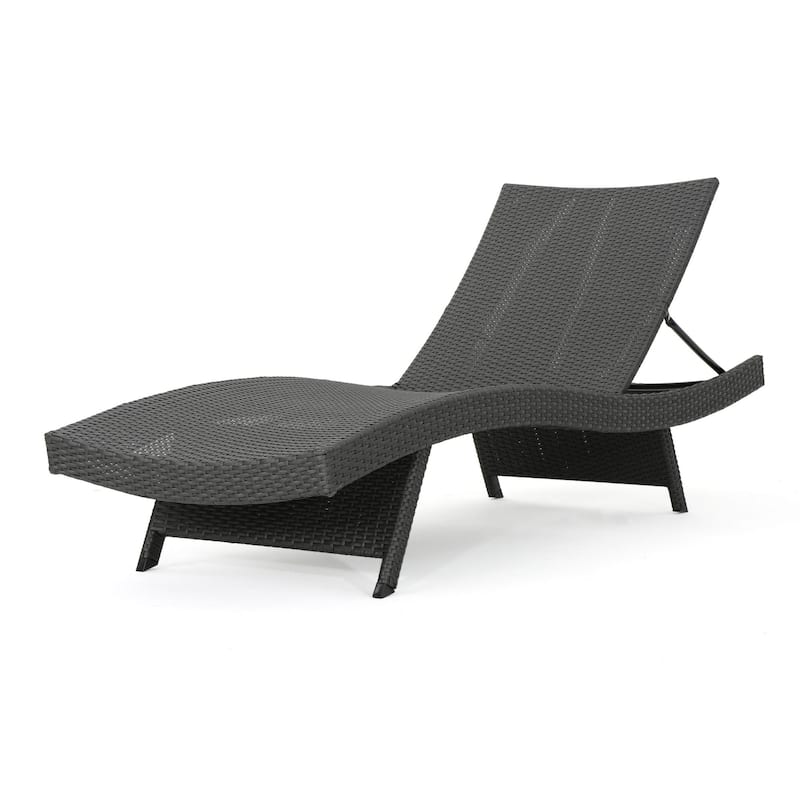 Modern Outdoor Aluminum Frame Wicker Recliner