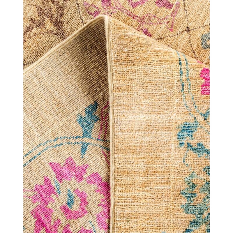 Overton Hand Knotted Wool Vintage Inspired Modern Contemporary Eclectic Beige Area Rug - 6' 5" x 8' 10"