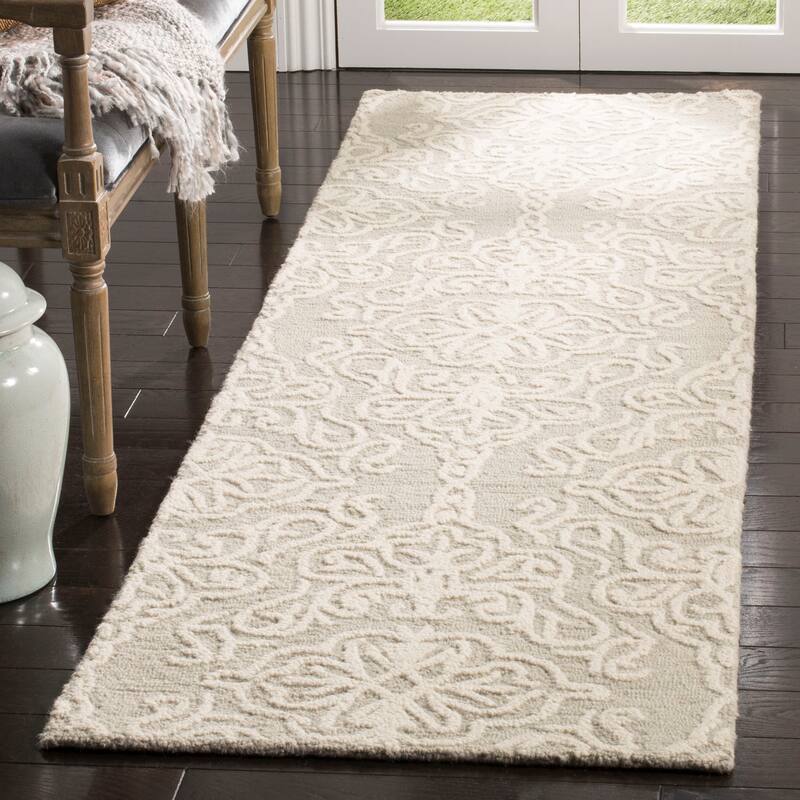 SAFAVIEH Handmade Blossom Mahalia Modern Floral Wool Rug - 16' Runner - Silver/Ivory