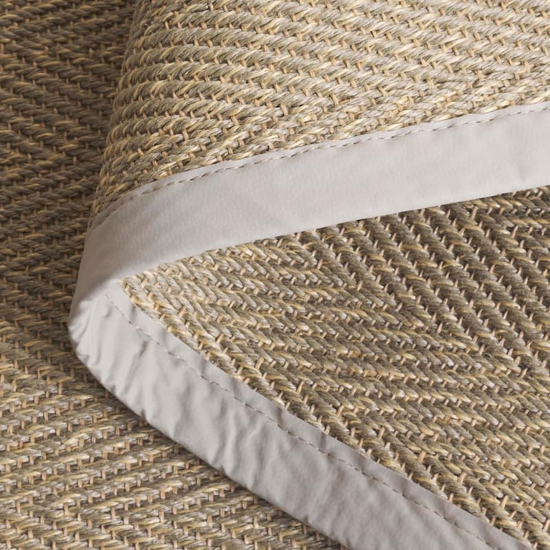 SAFAVIEH Napa Faux Sisal Ritu Washable Indoor/Outdoor Rug - Weather Resistant & Easy Cleaning
