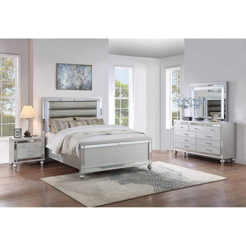 Contemporary Style 4pc Bed Set Horizontal Tufted Headboard Silver Bedroom Furniture