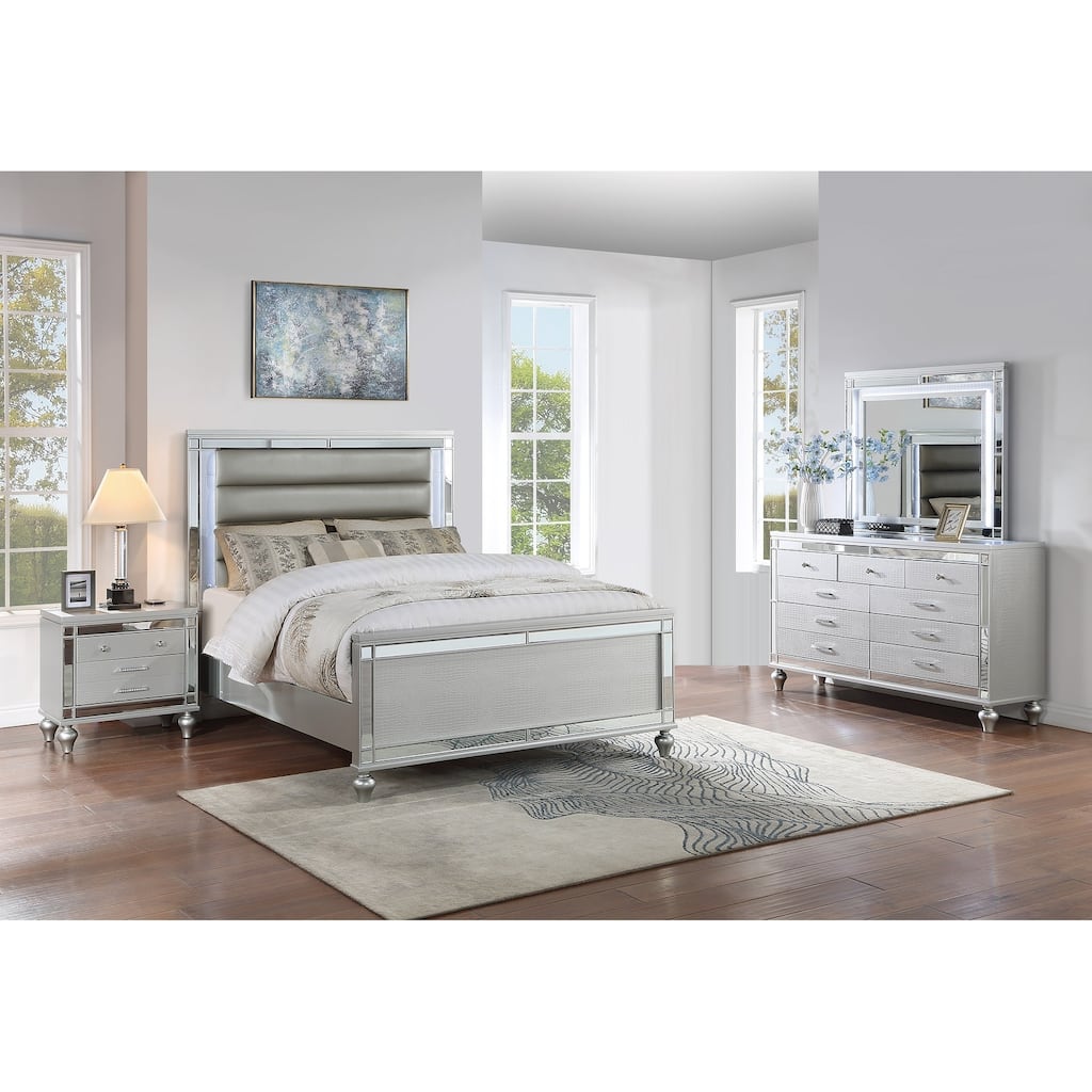 Contemporary Style 4pc Bed Set Horizontal Tufted Headboard Silver Bedroom Furniture