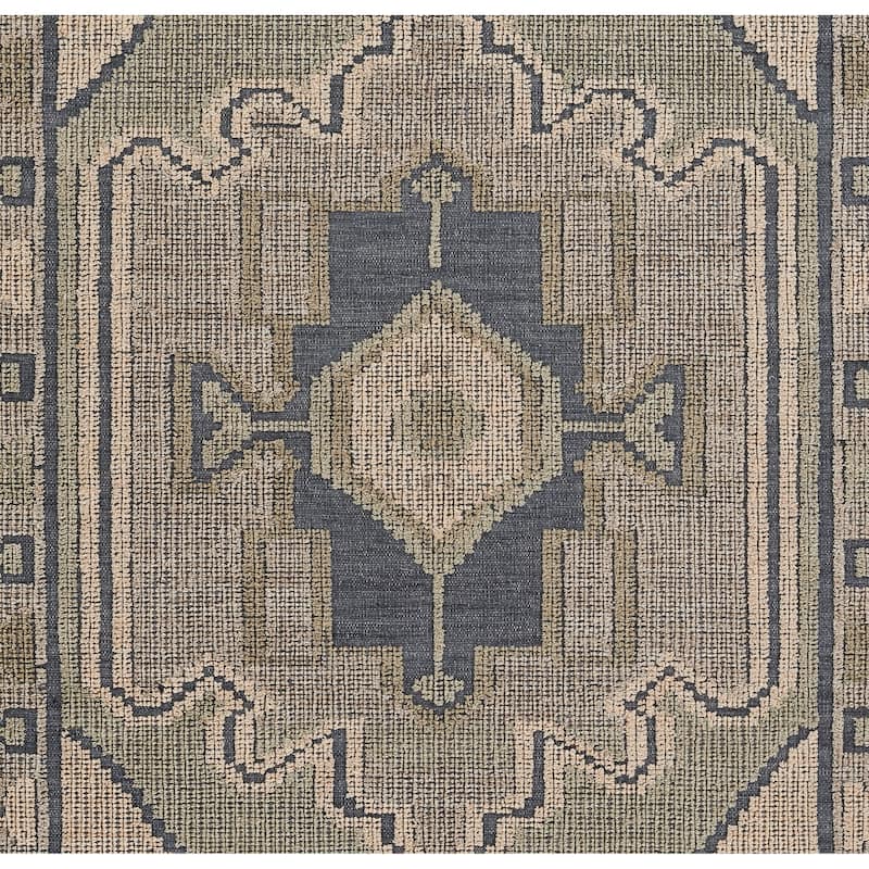 Momeni Bristol Hand Woven Wool and Cotton Medallion Area Rug