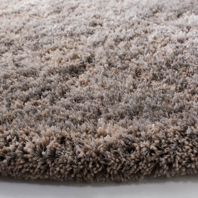 SAFAVIEH Handmade South Kaelyn Deborah Shag Solid Polyester Rug