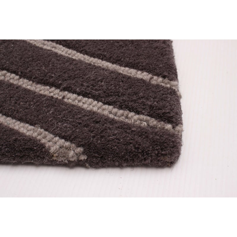 ECARPETGALLERY Hand Tufted Timeless Grey Wool Rug - 6'7 x 8'6