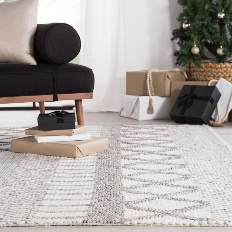 Janson Handmade Wool and Cotton Geometric Area Rug