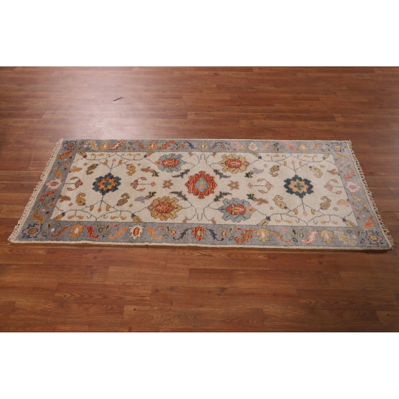 All-Over Floral Ivory Oushak Indian Foyer Rug Hand-Knotted Wool Carpet - 2'6"x 5'9"