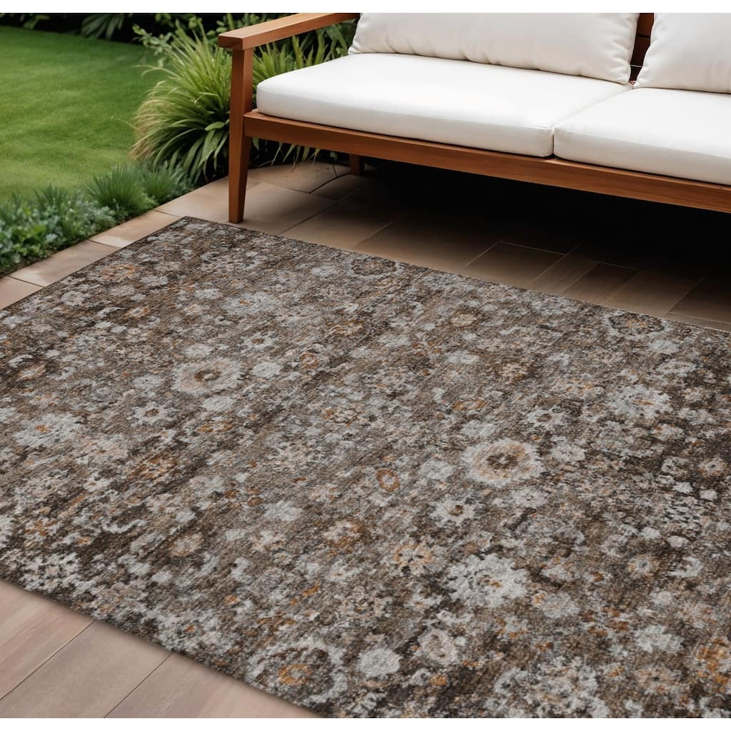 HomeRoots Oriental Traditional Rectangle Outdoor Rug