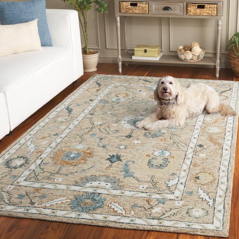 SAFAVIEH Handmade Metro Mabel Wool Rug