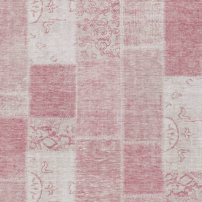 HomeRoots Patchwork Traditional Rectangle Outdoor Rug