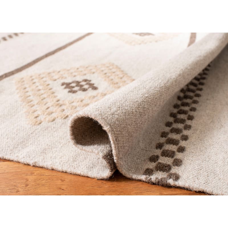 SAFAVIEH Handmade Flatweave Dhurries Rakhi Modern Wool Rug