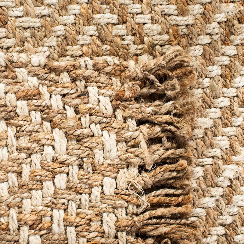 SAFAVIEH Handmade Natural Fiber Atlandida Casual Chevron Jute Rug