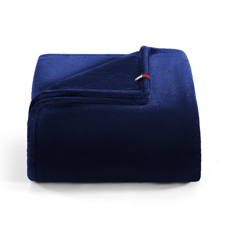 Tommy Hilfiger Solid Ultra Soft Plush Reversible Blanket