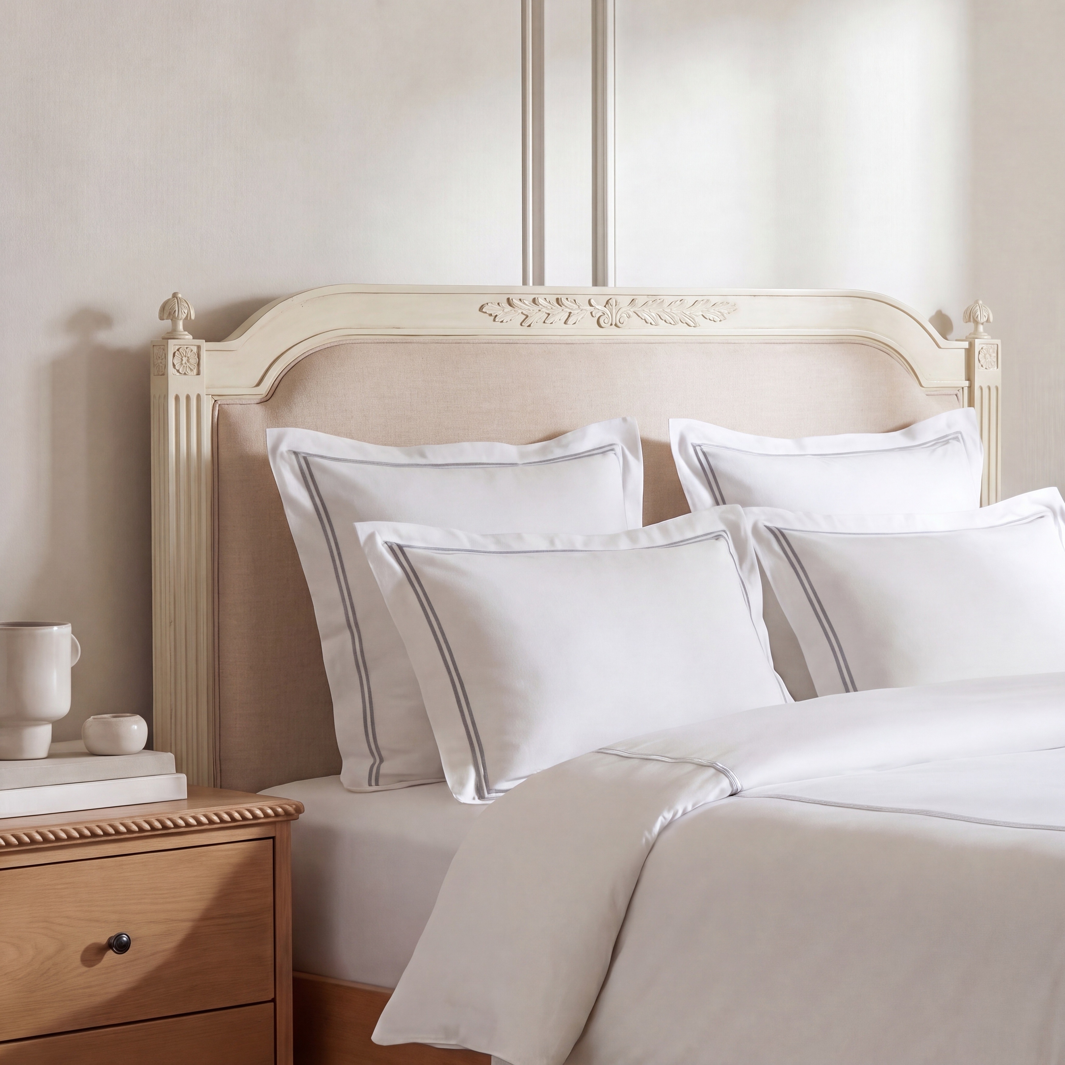 SAFAVIEH Bedding Rustic Wood Beige Linen Queen Headboard - Beige / Antique Beige