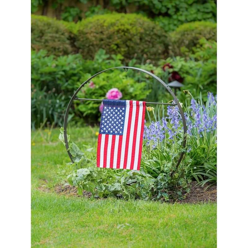 Metal Outdoor Sculptural Decor for Displaying Planter or Flag