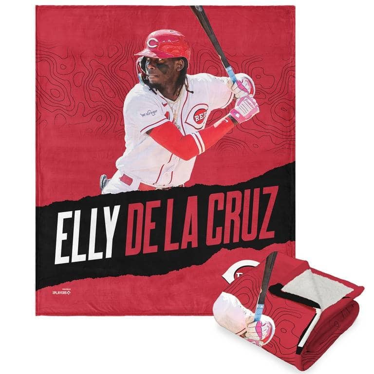 MLB Cincinnati Reds Silk Touch Sherpa Throw Blanket