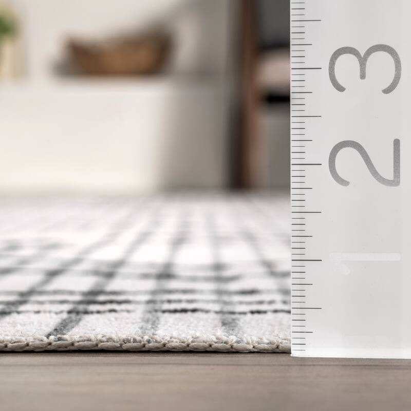 Nuloom Leo SpinClean Geometric Striped Machine Washable Area Rug