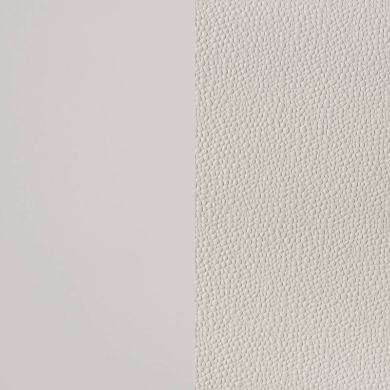 Gwendolyn Pearl White 5-drawer Bedroom Chest of Drawers