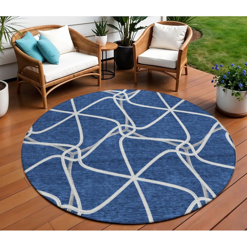 HomeRoots Geometric Contemporary Rectangle Outdoor Rug - 8' Round