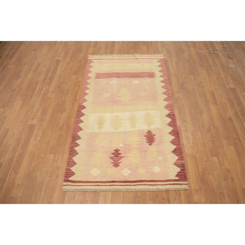 Hand Woven Oriental 100% Wool Carpet Southwestern Tribal Pink Kilim Area Rug - 5' 5'' X 3' 1''