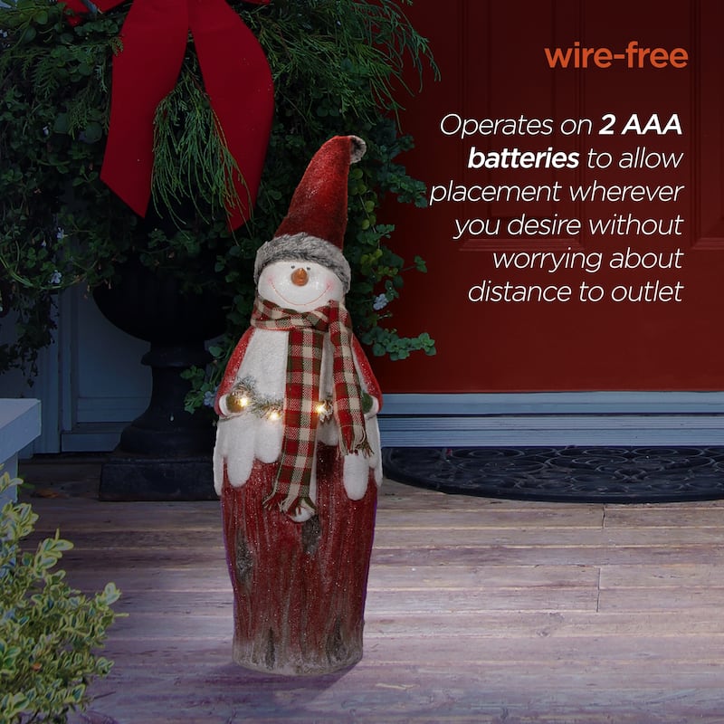 Alpine Corporation Country Holiday Statue Decoration with LED Lights