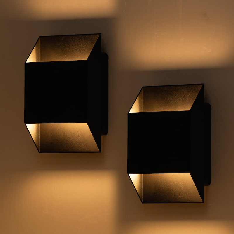 2-Pack Aluminum Matte Black Integrated LED Outdoor Wall Lights Sconce