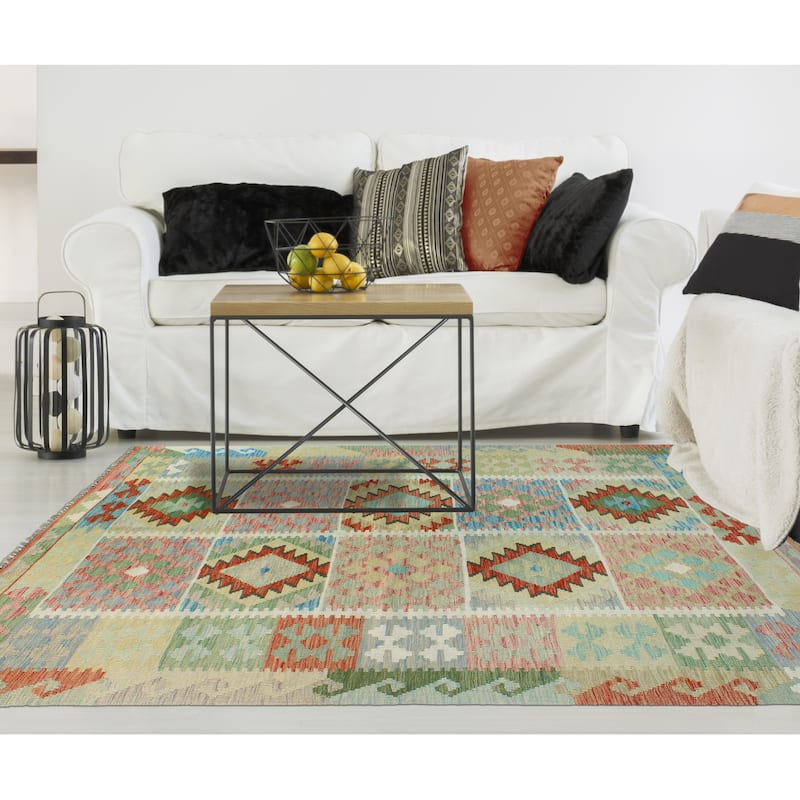 Sun Faded Flatweave Seden Red/Ivory Rug - 4'8" x 6'9"