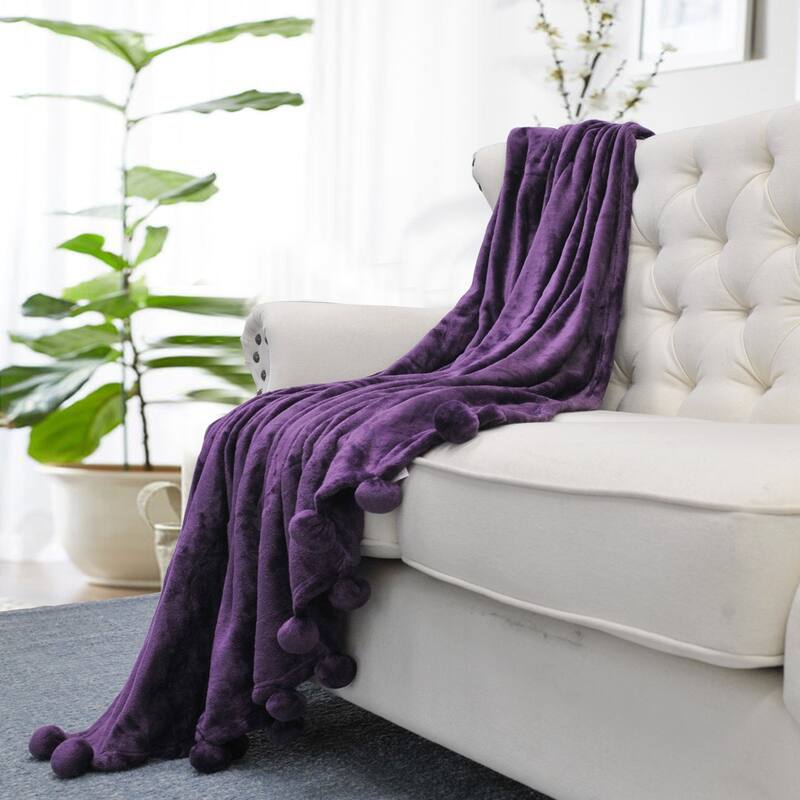 Pompom Flannel Fleece Throw