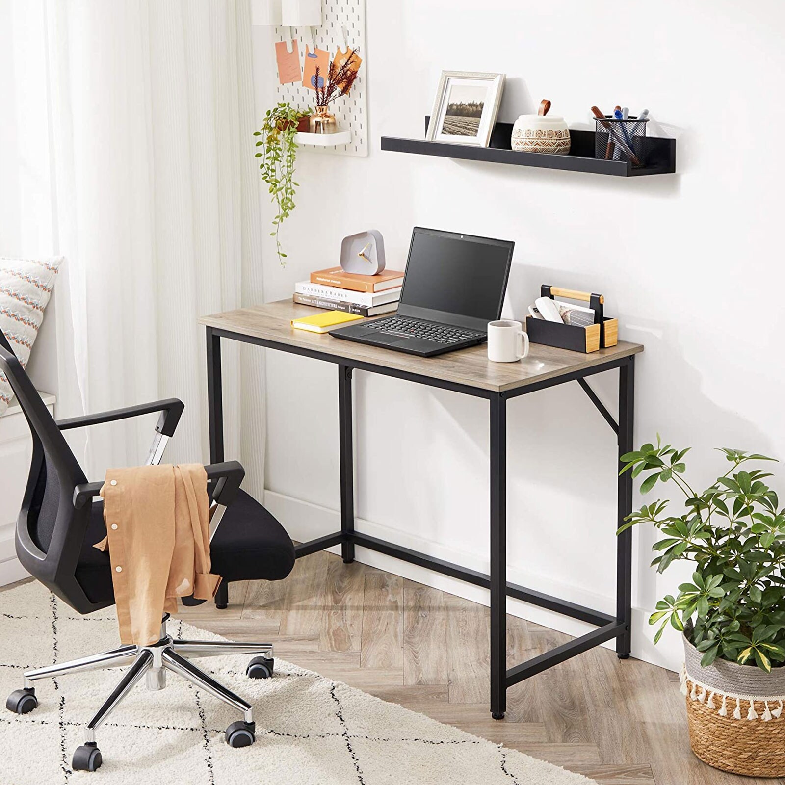 VASAGLE Computer Desk, Small Office Desk and Workstation