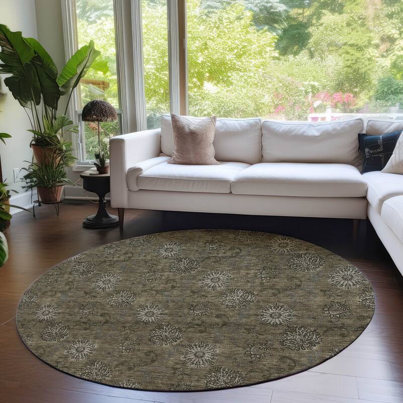 Machine Washable Indoor/ Outdoor Chantille Floral Burst Rug