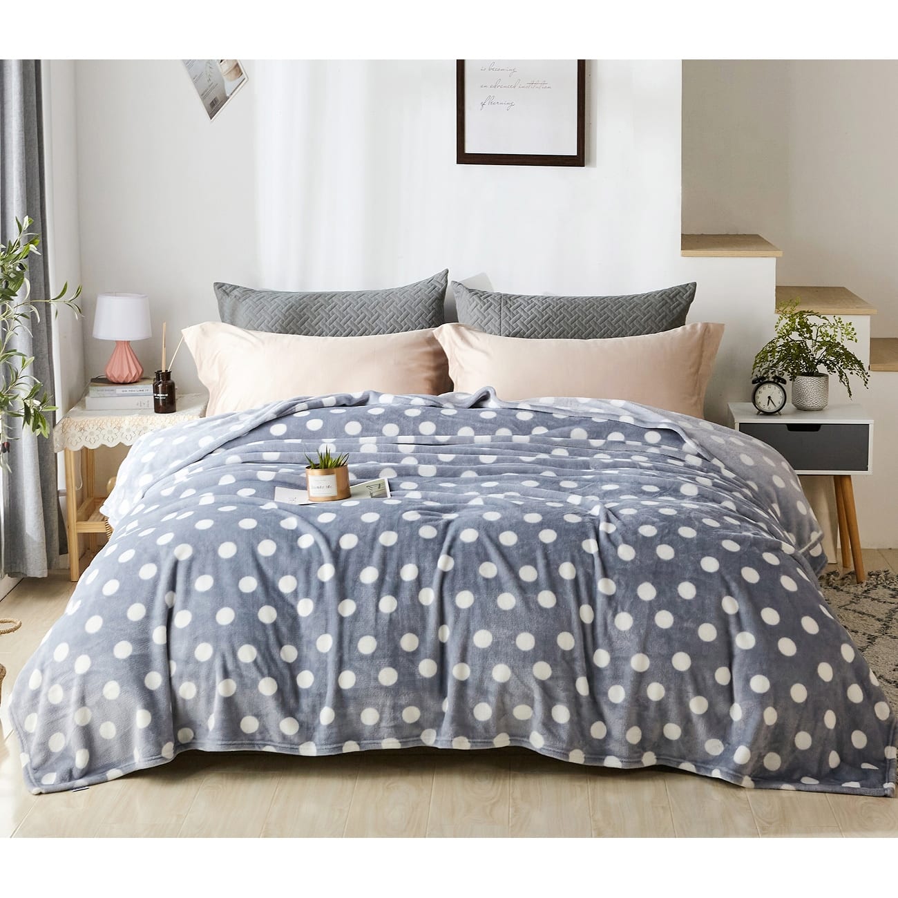 Option Grey Dot